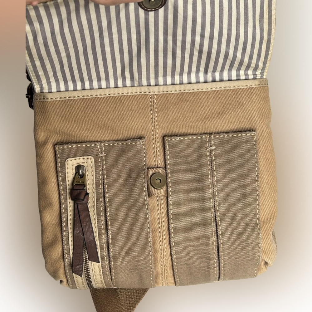 Fossil Maddox Long Live Vintage 1954 Crossbody Bag Purse Two Tone Canvas - Picture 6 of 16